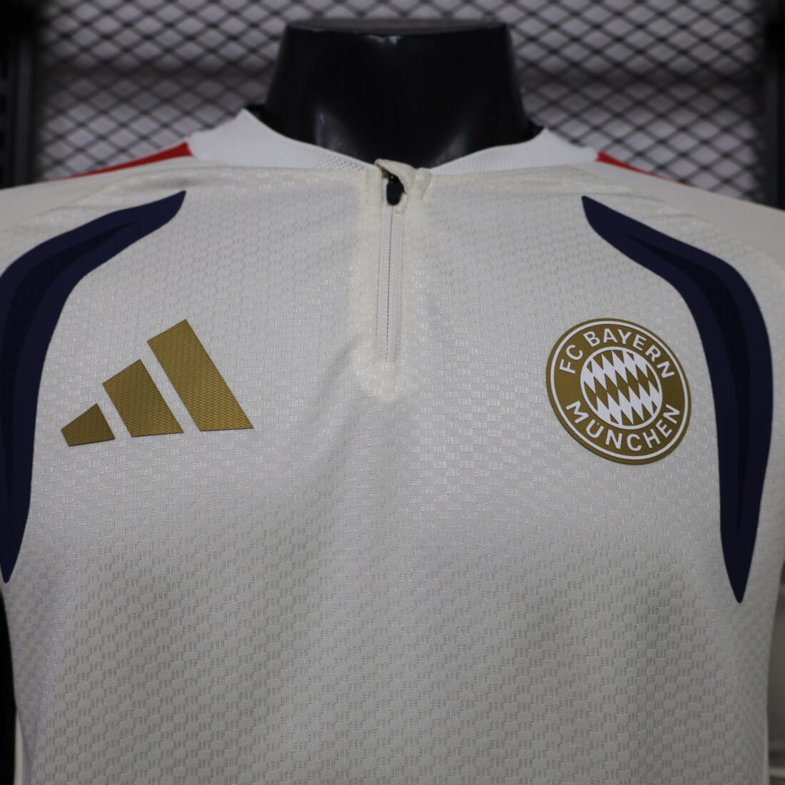 26. Bayern White Manica Lunga S-3XL | álbum | shop NO.123 | Store 12