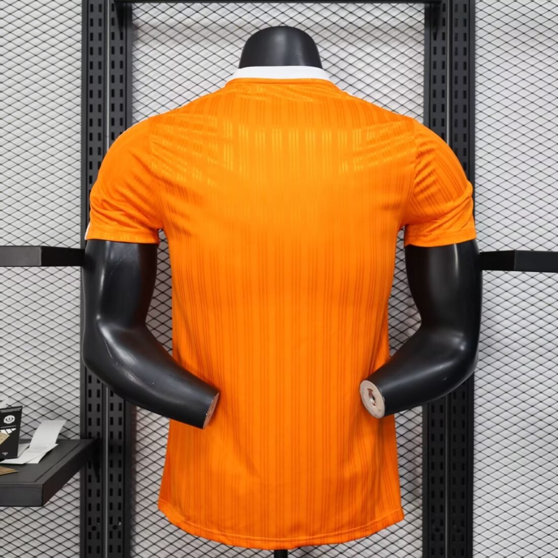 Player; Jacquard Trefoil Casual | álbum | shop NO.123 | Store 4