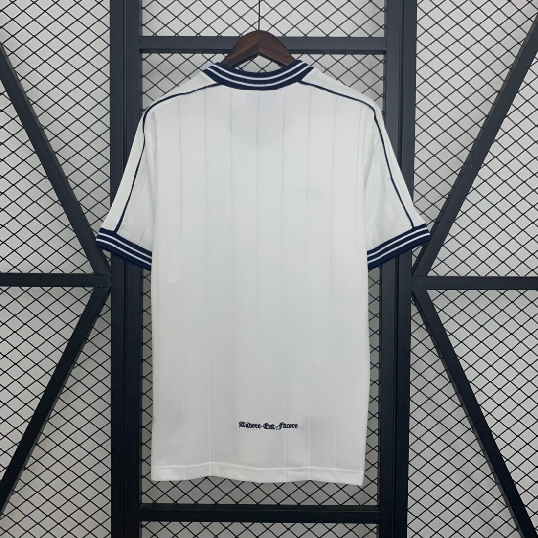 Tottenham Local Retro Version S-2XL 16