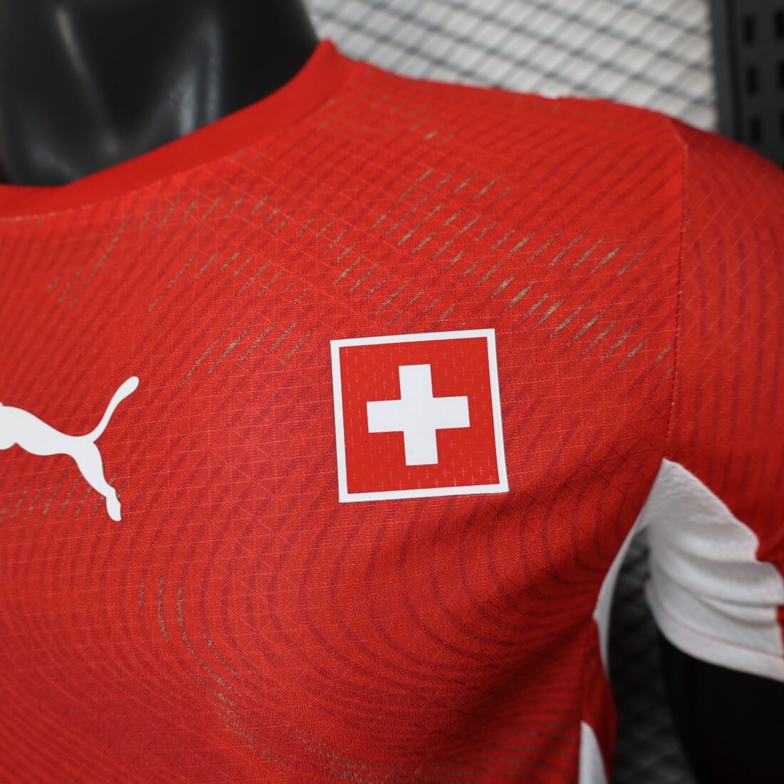 Player, Switzerland | álbum | shop NO.123 | Store 18