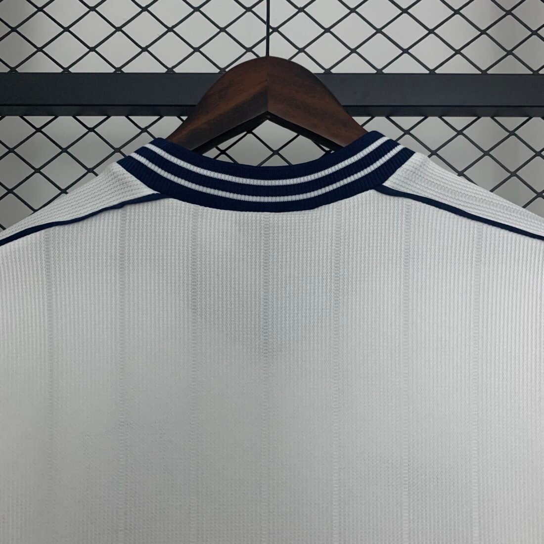 Tottenham Local Retro Version S-2XL 6