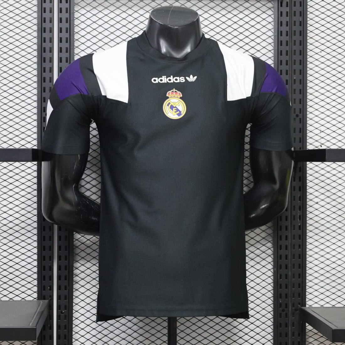 (26/27) Real Madrid Casual Retro Black S-3XL álbum shop NO.123 Store 16