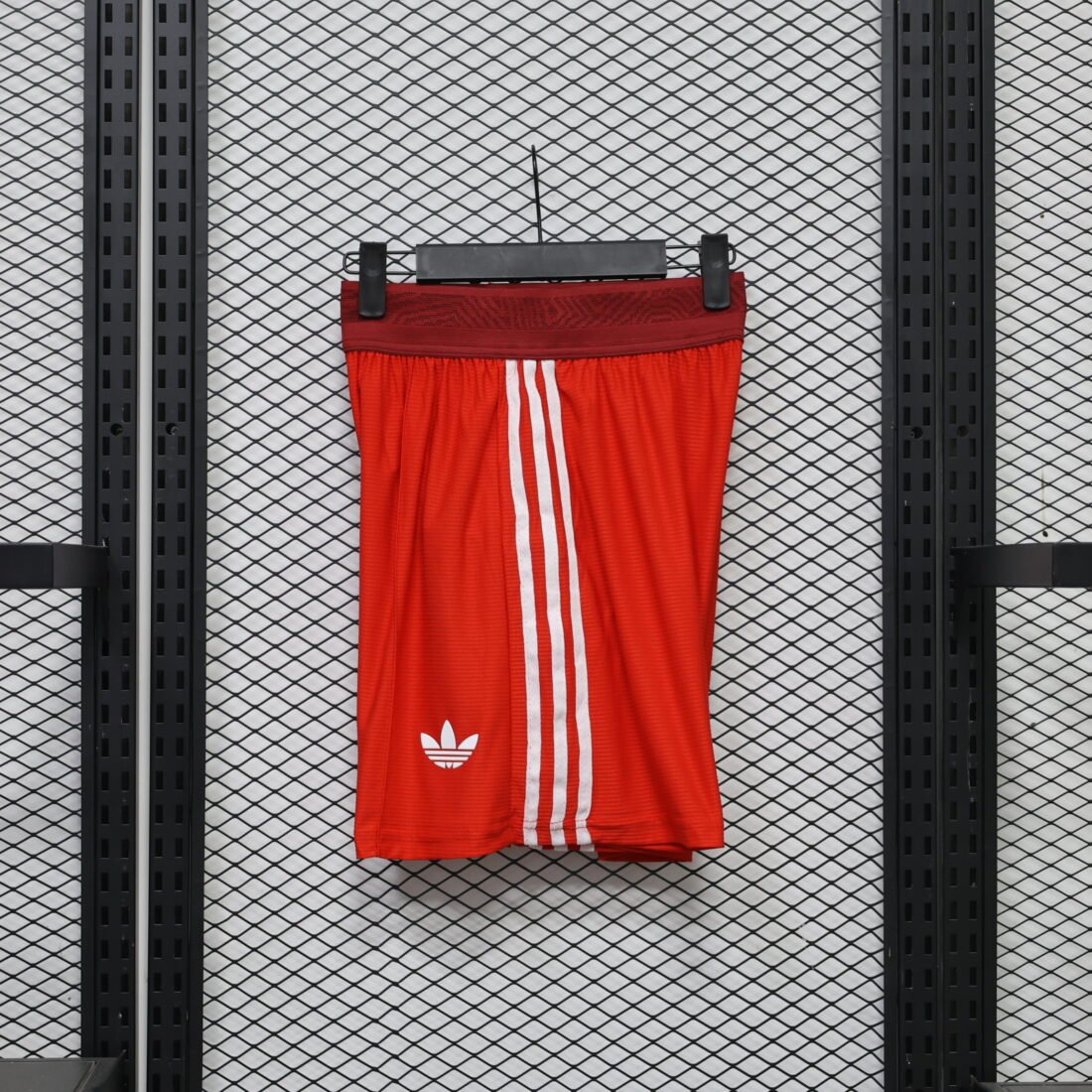 (26/27) Liverpool Away Shorts S-2XL 1