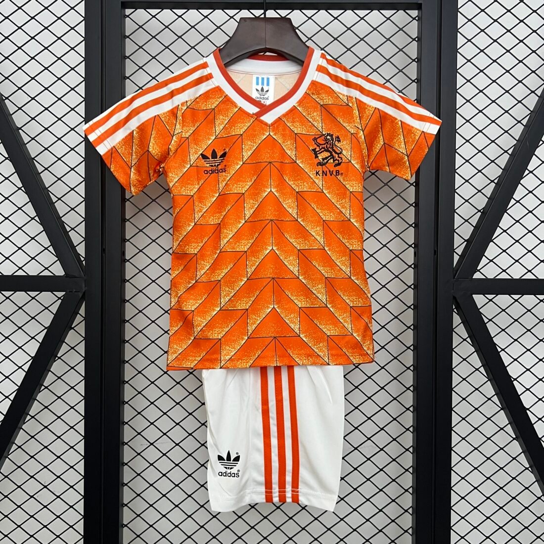 1988 Netherlands Home Kids 16-28 1