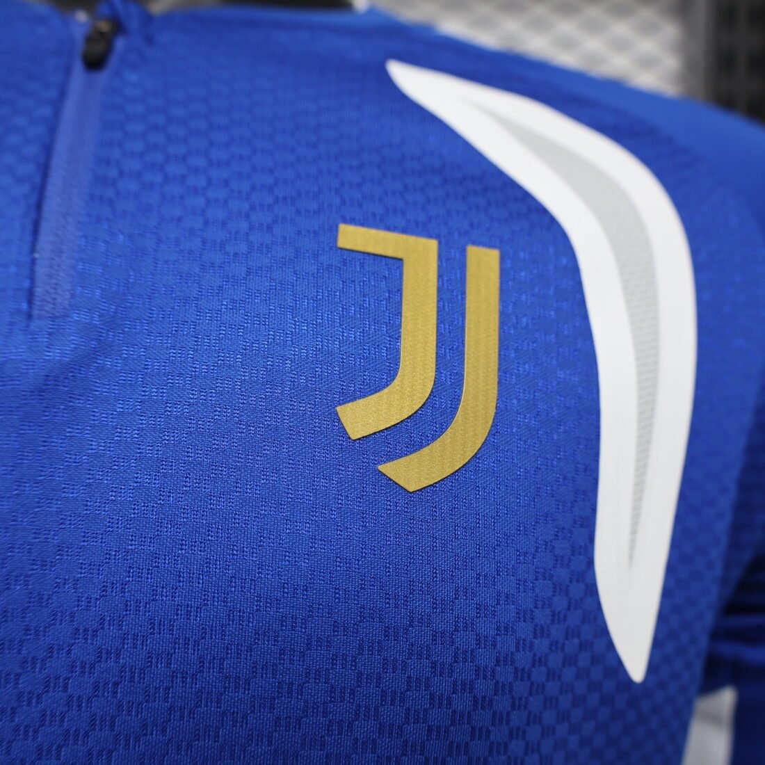 Juventus Training Kit Long Sleeve Player Version S-3XL 14