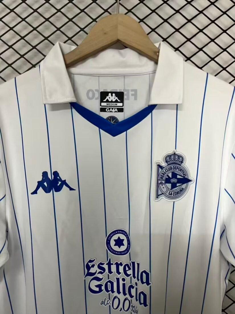 2026 La Coru ñ a Retro White S-4XL 4