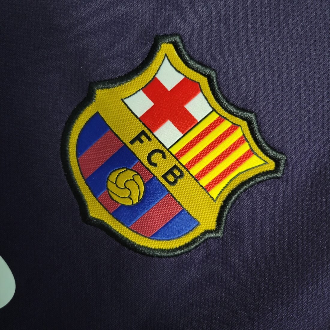 16/17 Barcelona Away Retro Version S-2XL 4