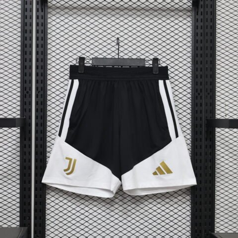 (26/27) Juventus Shorts S-3XL