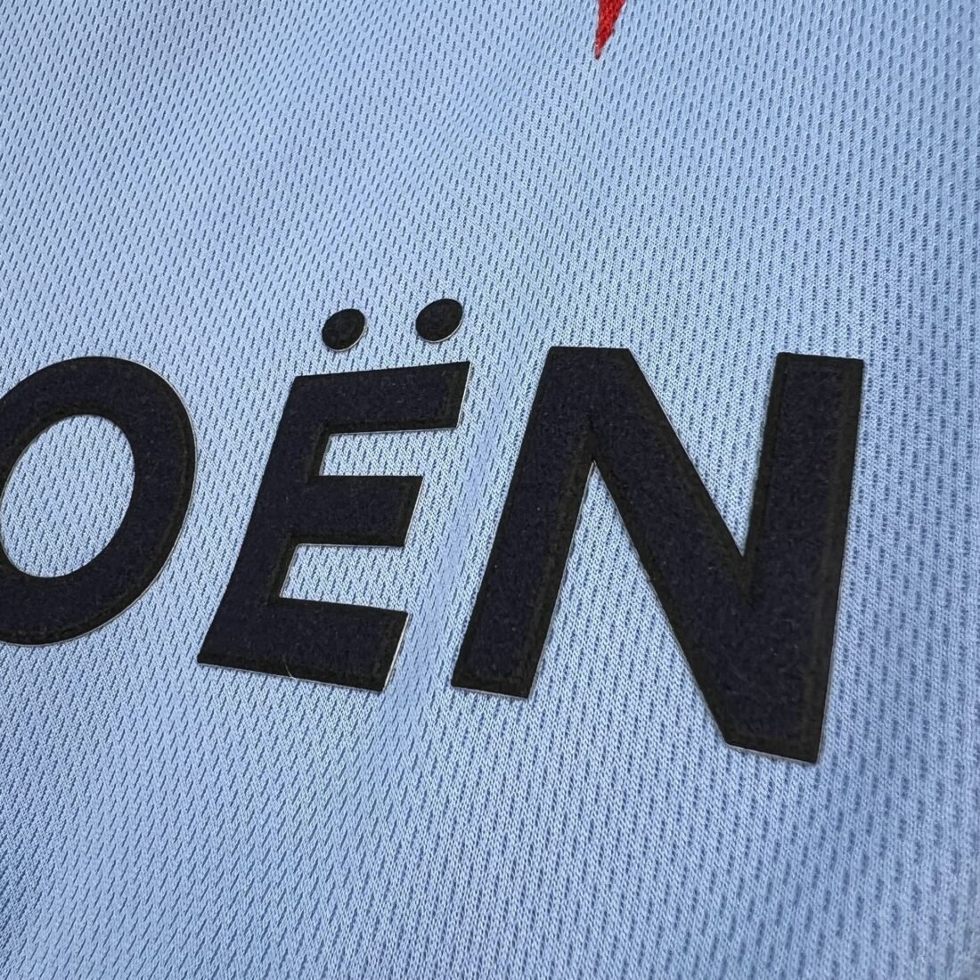 01/02 Celta Vigo Home Jersey Retro Version 9
