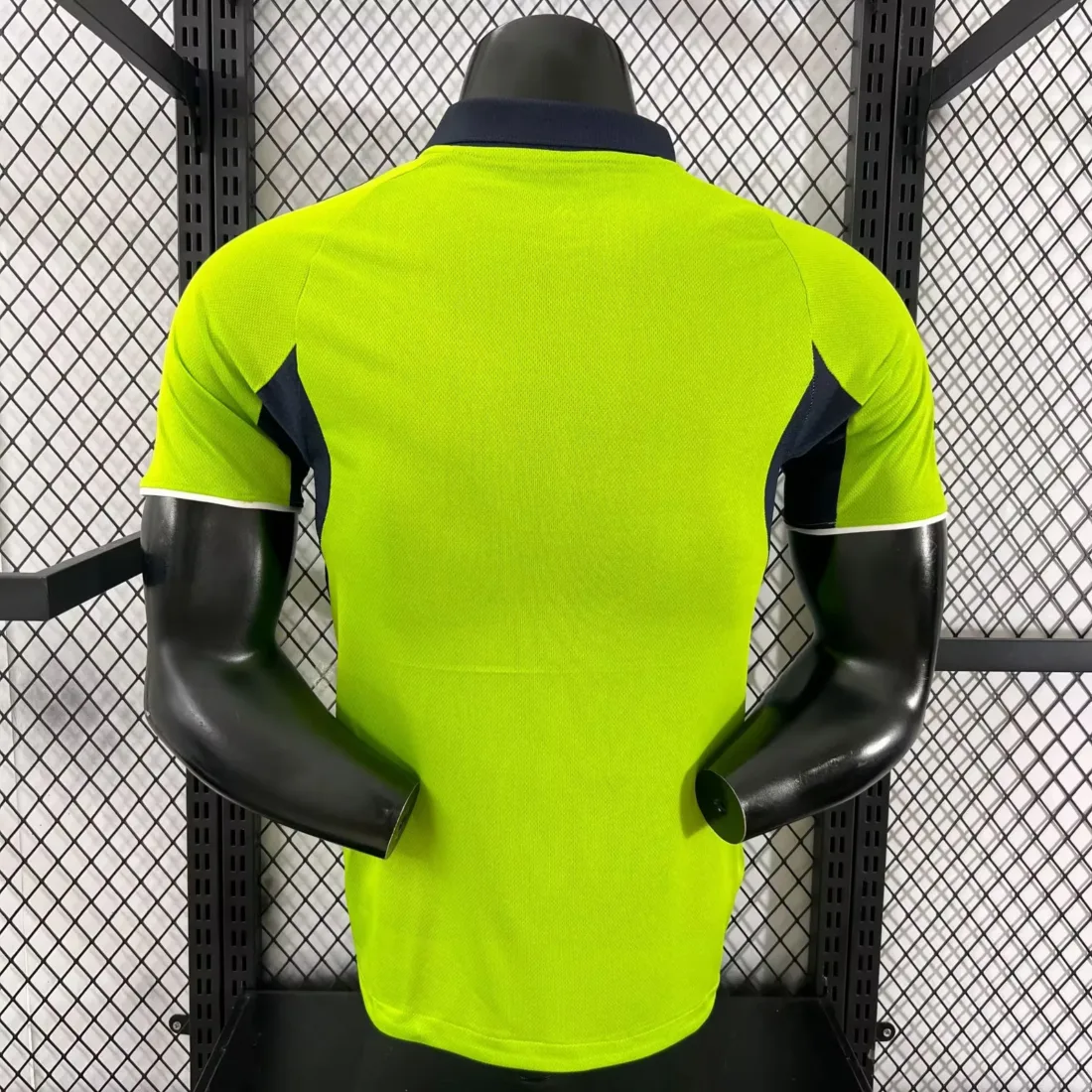 25/26 Fulham Away 3