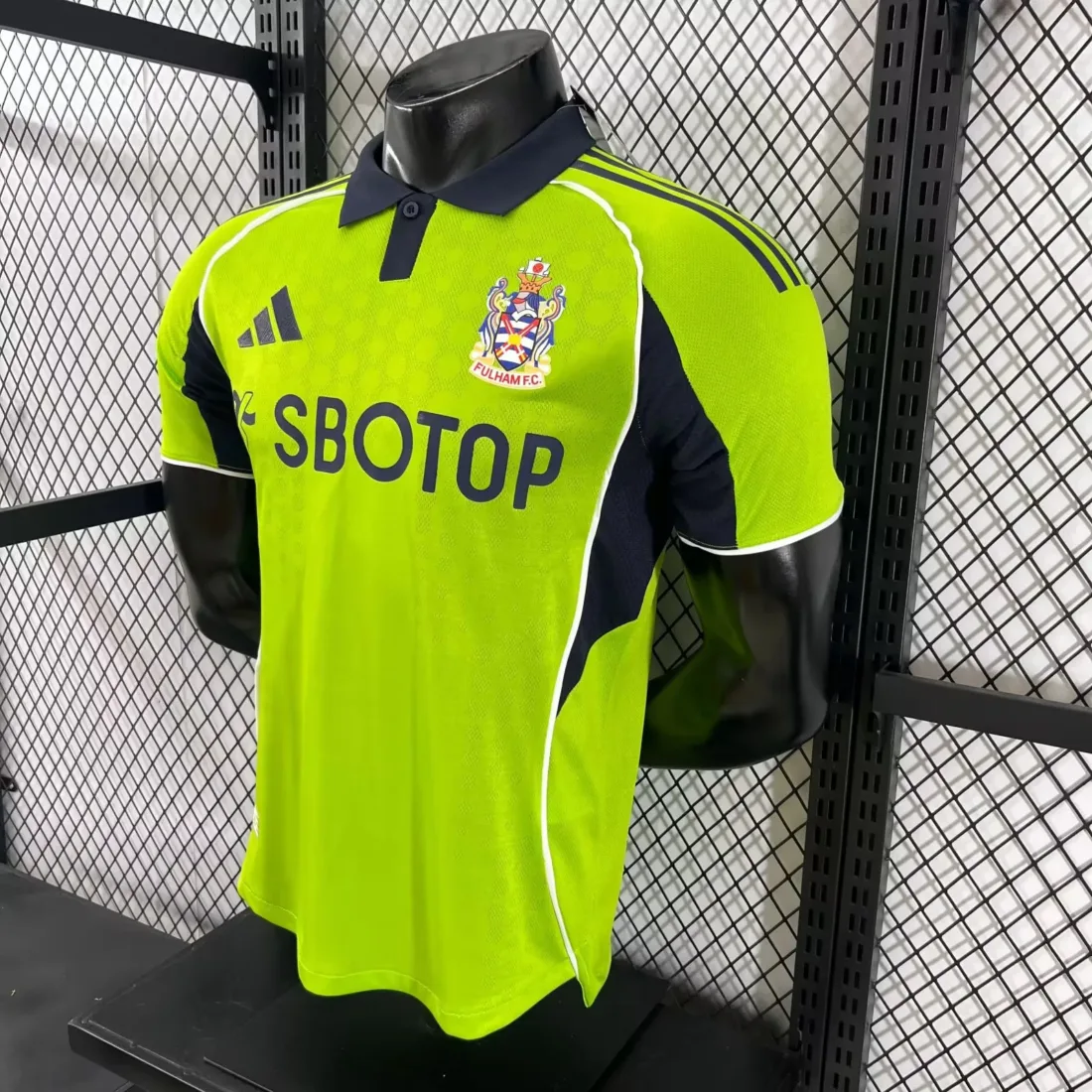 25/26 Fulham Away 8