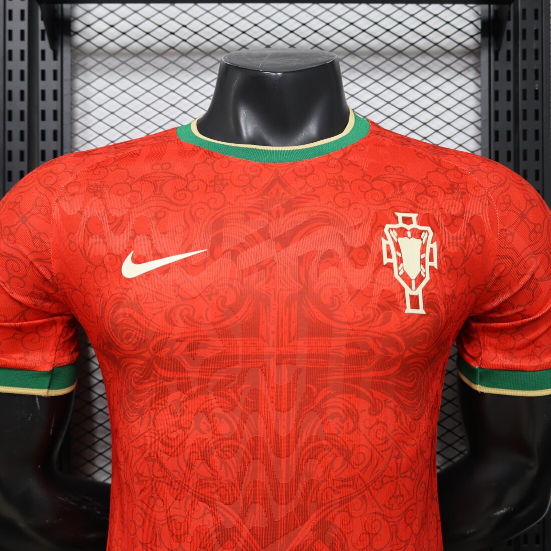 Player 26. Portuguese Special Edition S-2XL | álbum | shop NO.123 | Store 14