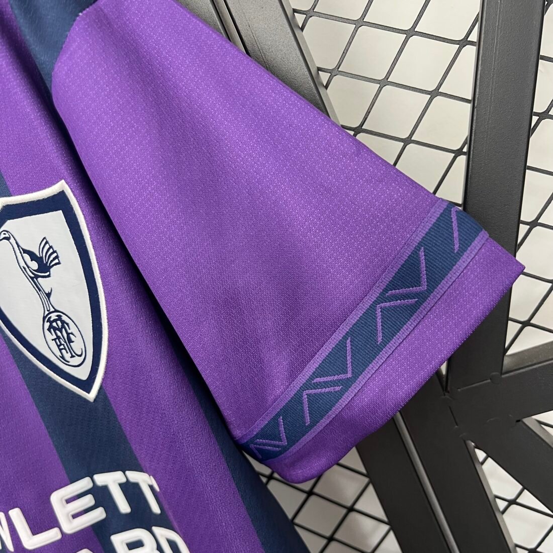 Tottenham Away Retro Version S-2XL 7
