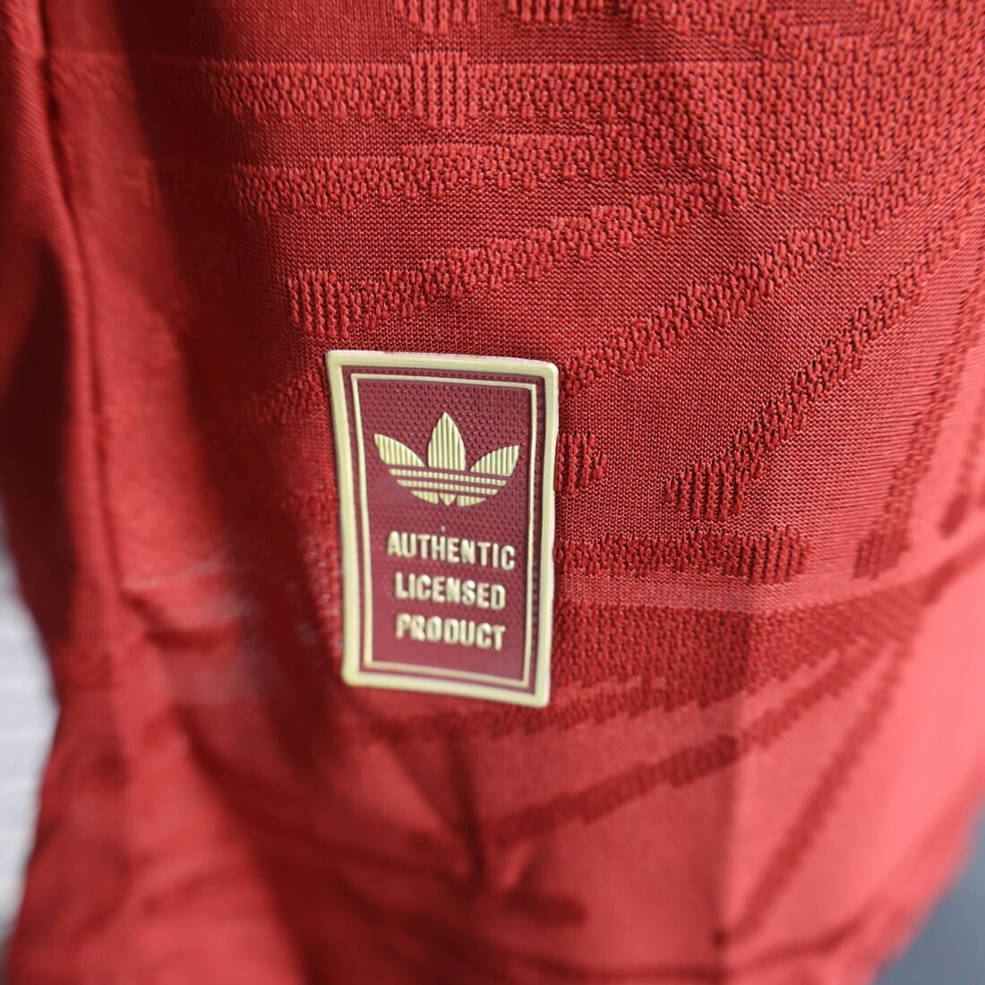 Player: Long Sleeve Mexican Red | álbum | shop NO.123 | Store 13