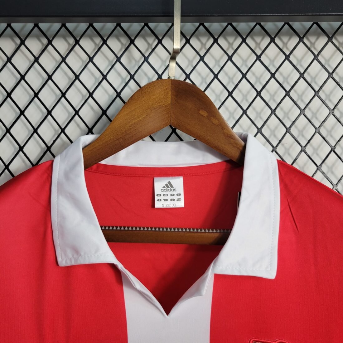 04/05 Benfica Retro Version S-2XL 17