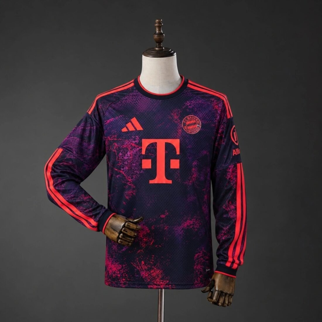 26/27 Bayern Munich Third Jersey Long Sleeve Fan Version 1