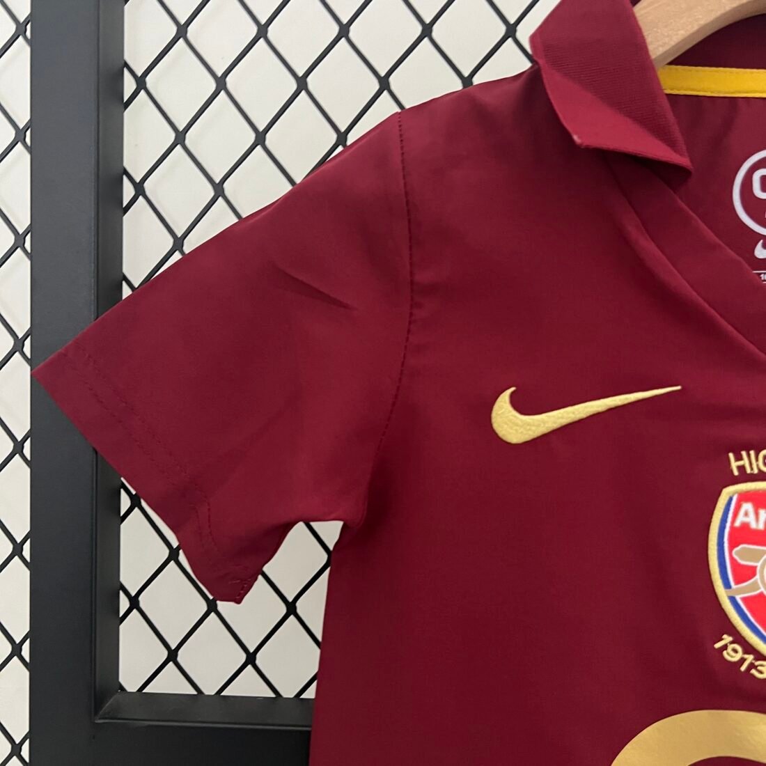 05/06 Arsenal Casa Bambino 16-28 6