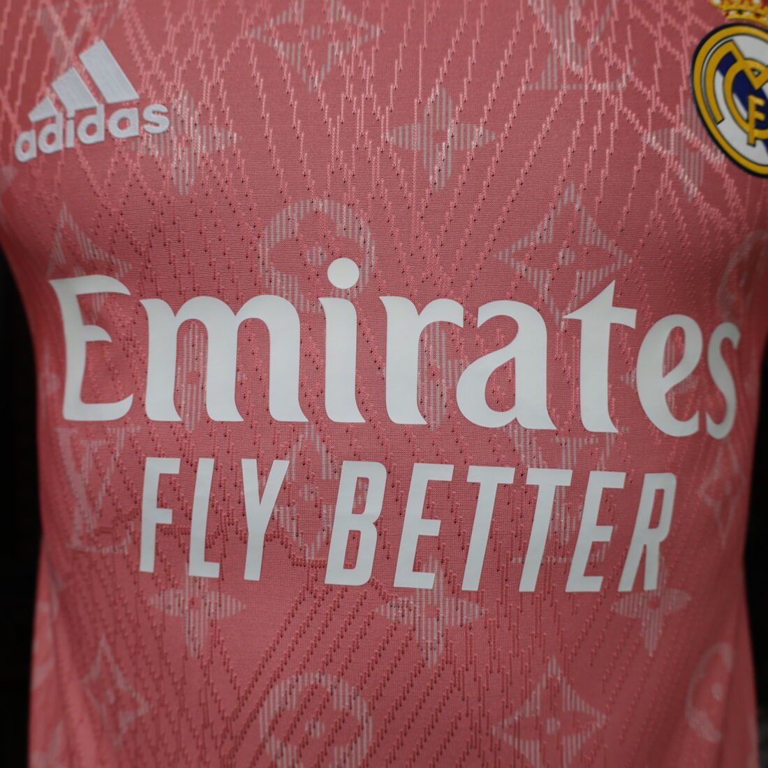 (26/27) Real Madrid Special Edition S-2XL álbum shop NO.123 Store 12