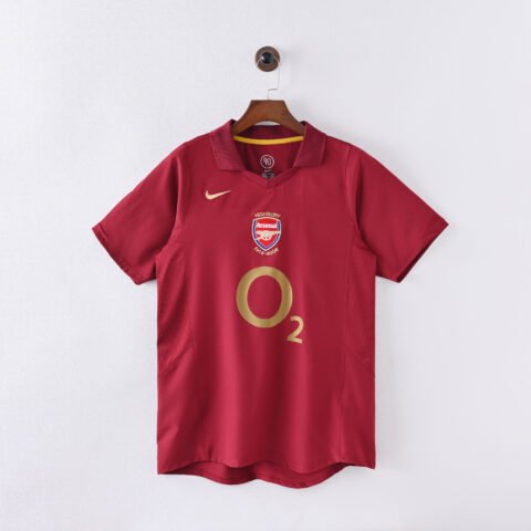 (05/06) Arsenal Master álbum shop NO.123 Store