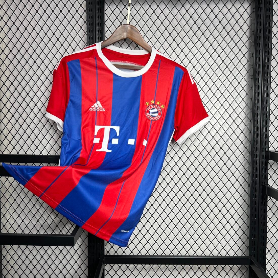 14/15 Bayern Munich Heim Trikot Retro Version 5