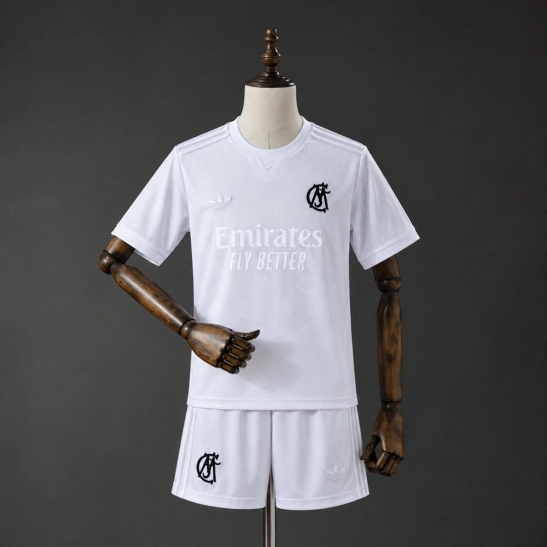 26/27 Real Madrid Kit Kids 16-28 1