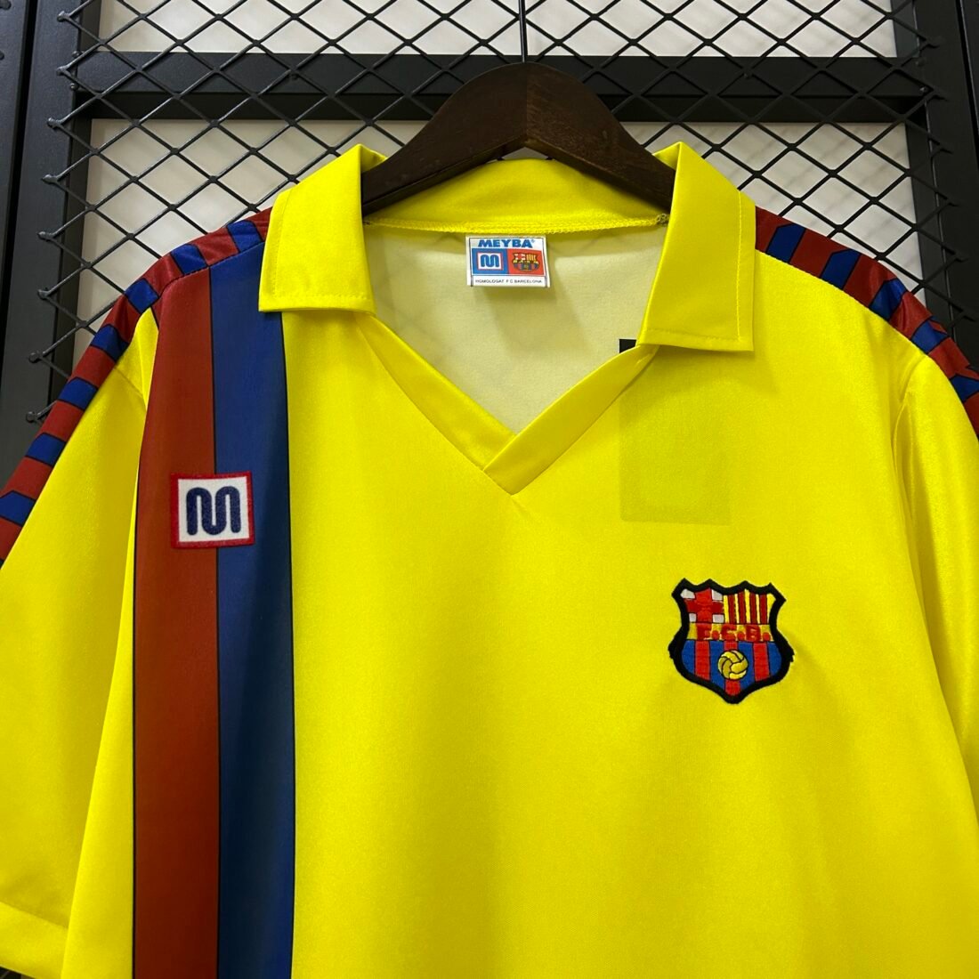82/84 Retro Barcelona Away Álbum S-2XL 1
