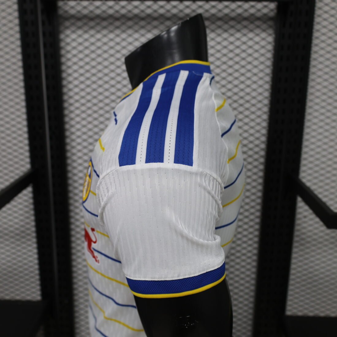 (26/27) Leeds United boss S-2XL álbum shop NO.123 Store 6