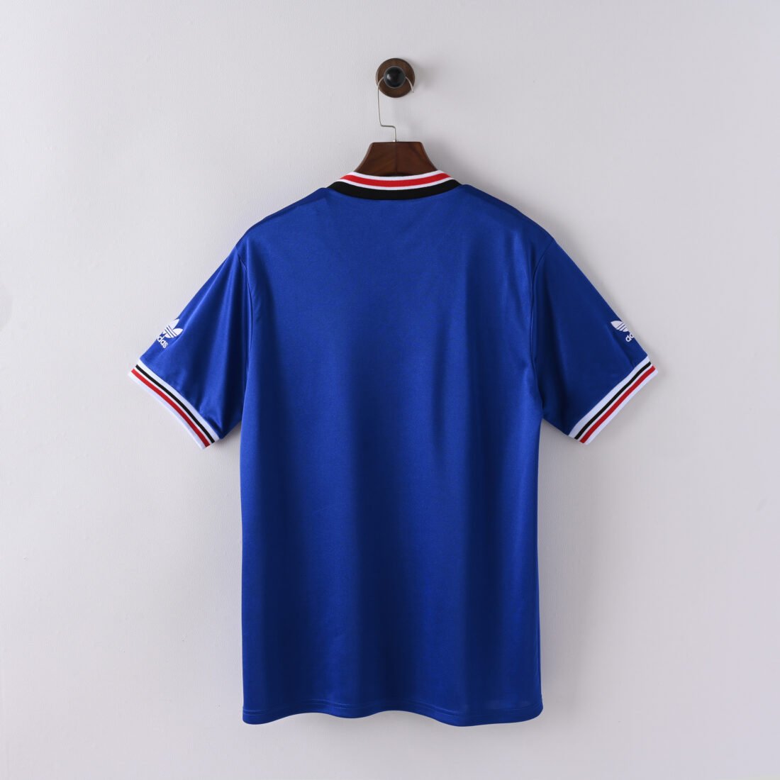 1984 Manchester United Two Guest | álbum | shop NO.123 | Store 13