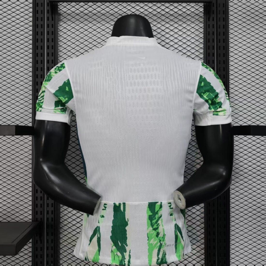 Players: 25 Nigeria White Green | álbum | shop NO.123 | Store 10
