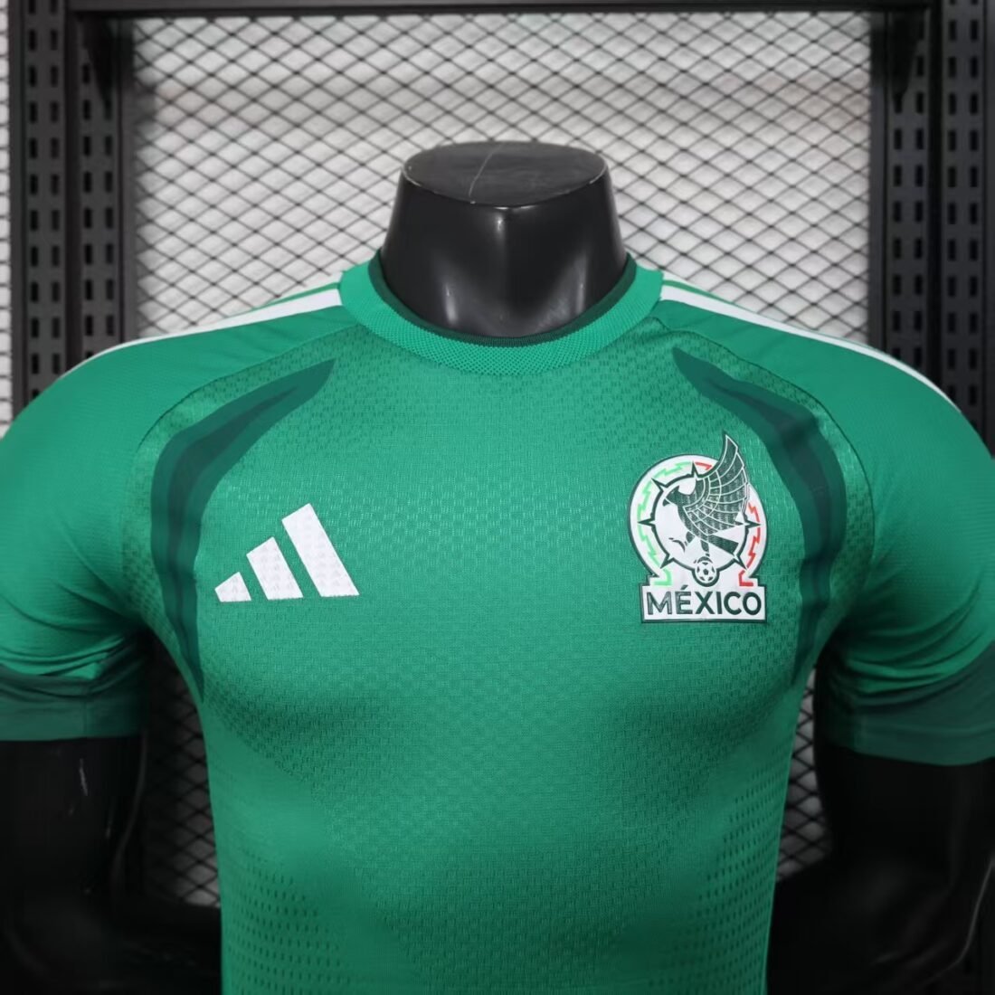 Player: Mexican Training Suit | álbum | shop NO.123 | Store 16