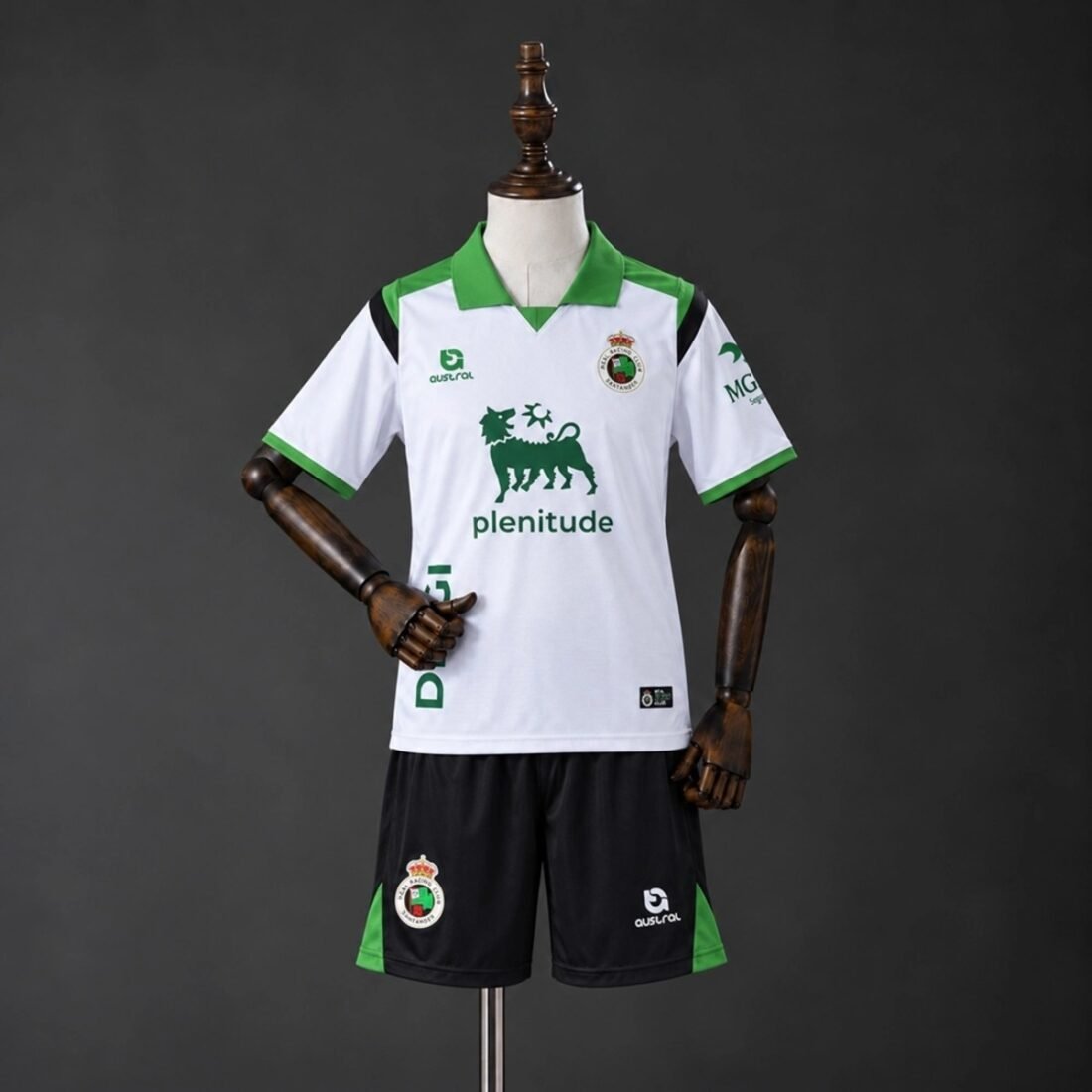 26/27 Racing Santander Home Kit Kids 16-28 1