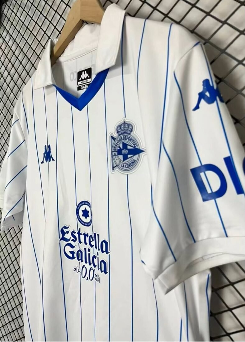 2026 La Coru ñ a Retro White S-4XL 1