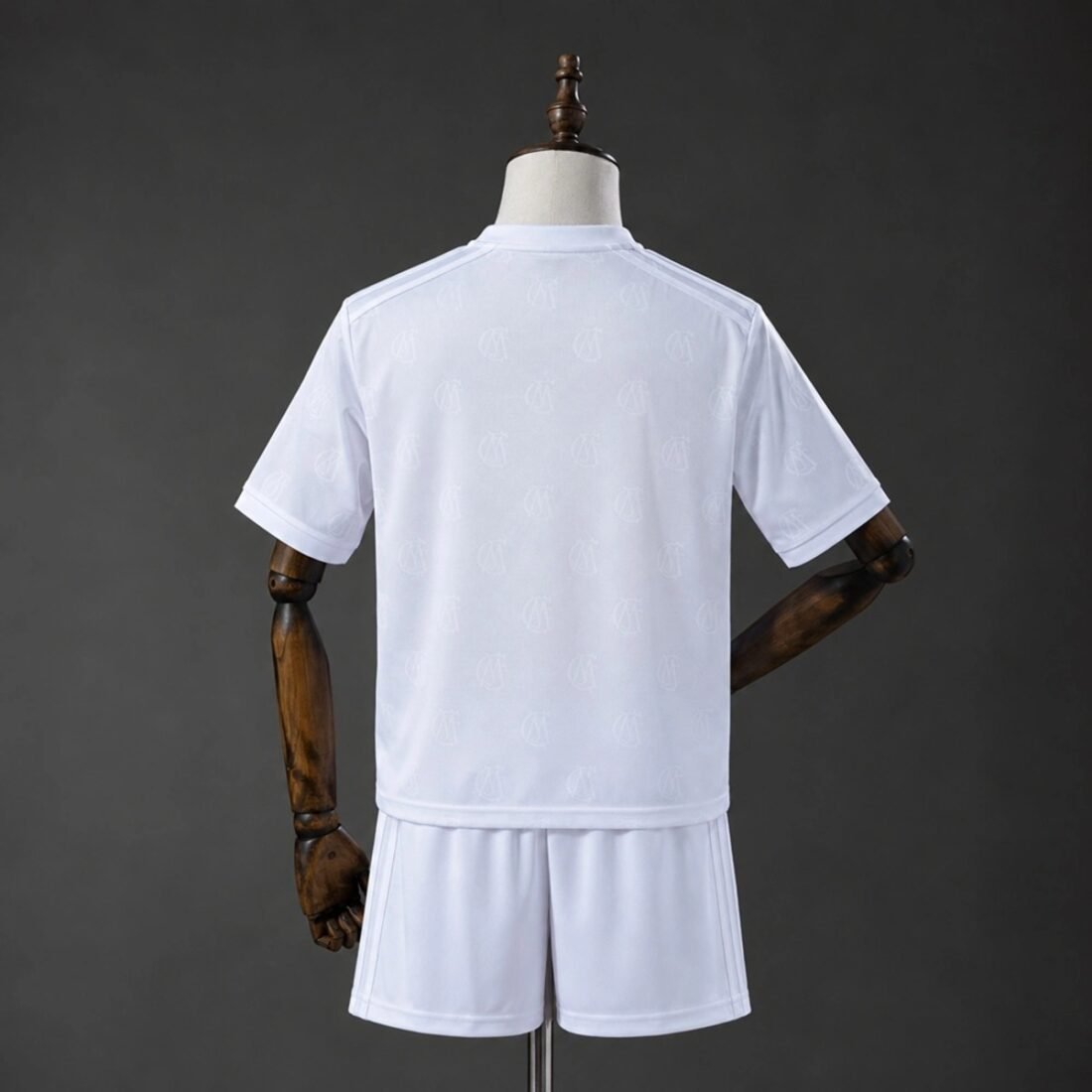 26/27 Real Madrid Kit Kids 16-28 3