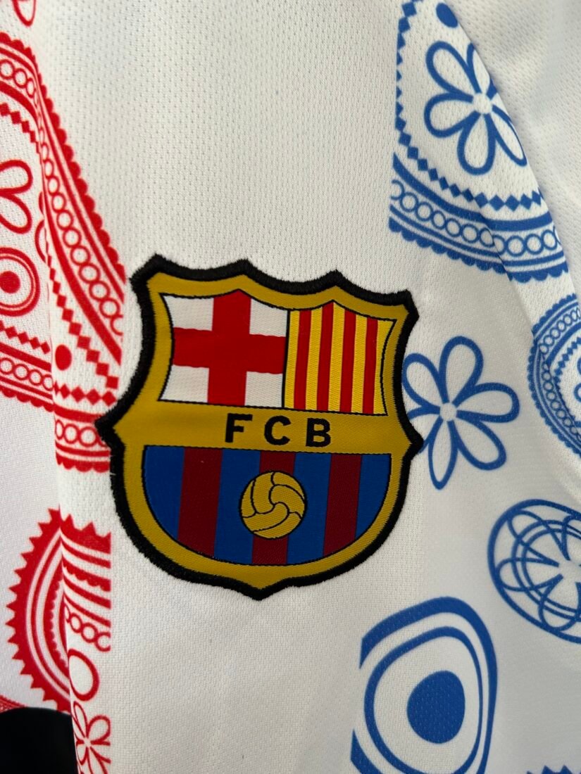(25/26) Barcelona Special Edition S-XXL Álbum 10