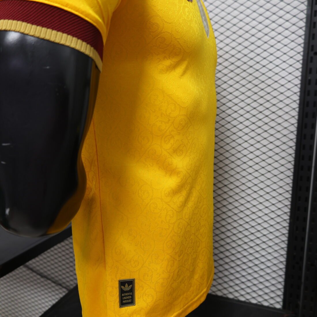 (26/27) Spain Édition Spéciale Yellow Two Star S-2XL álbum shop NO.123 Store 10