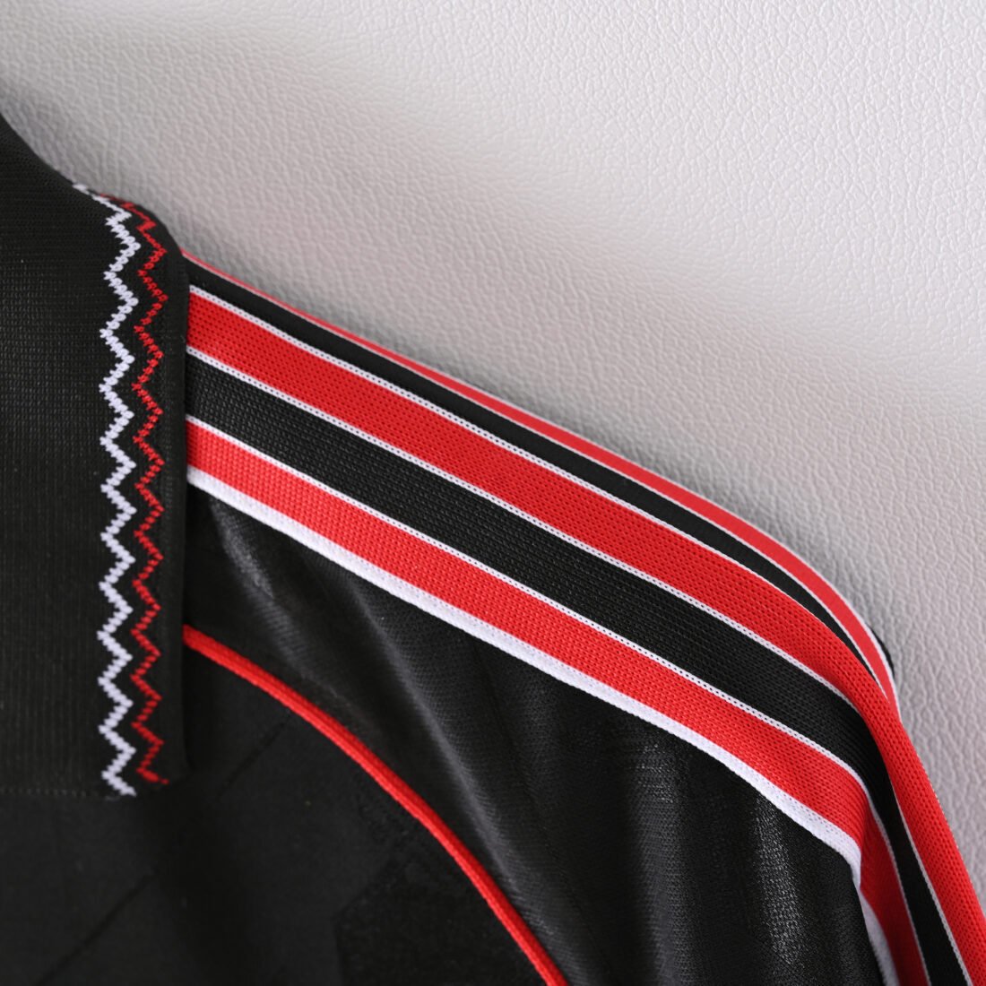 (24/25) Manchester United Vintage Black álbum shop NO.123 Store 4