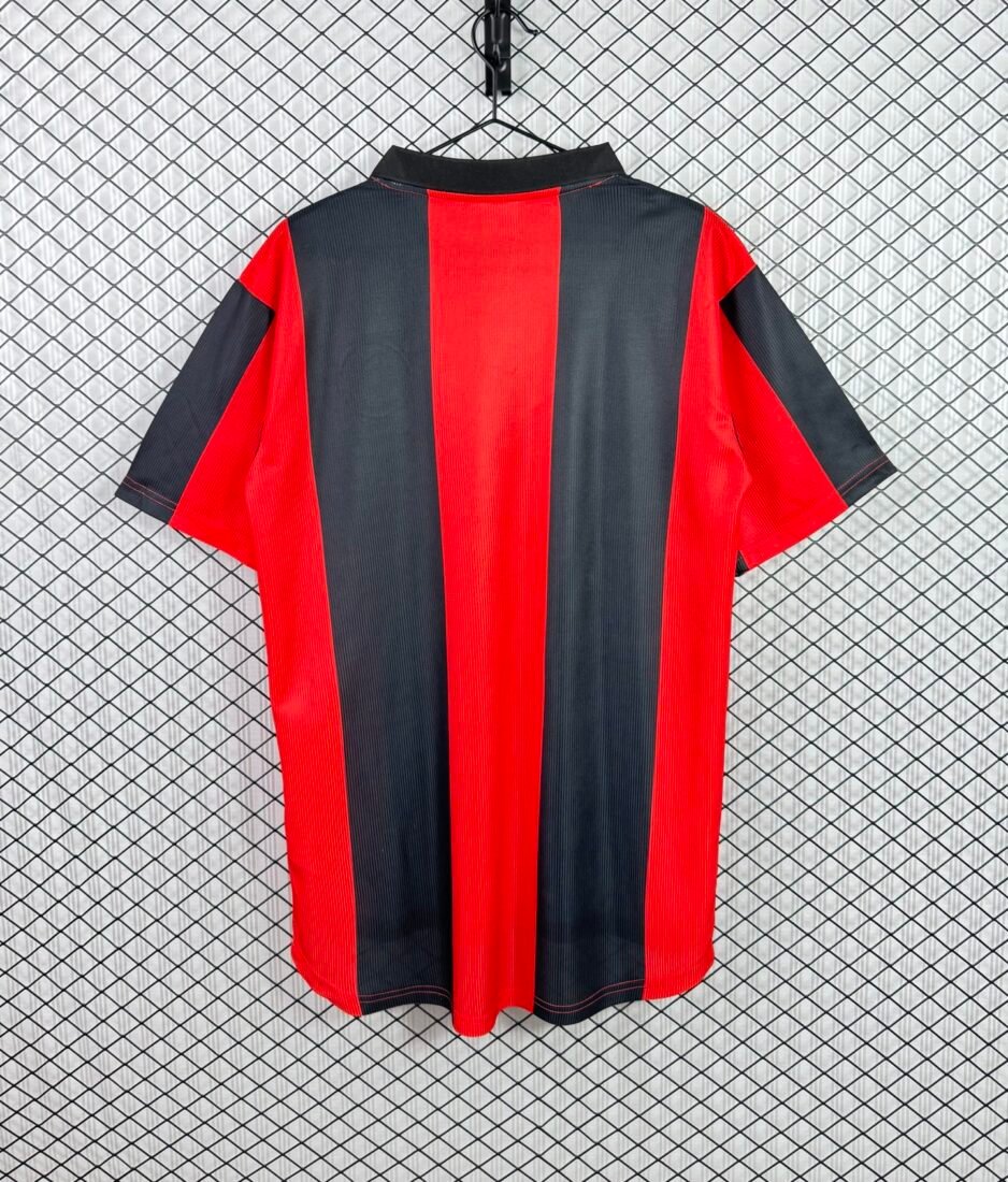 99/00 Eintracht Frankfurt Heim 3